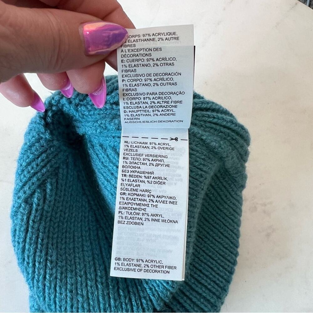 The North Face Teal Blue Knit Beanie - Picture 5 of 8